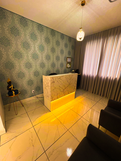 Bem-vindo à Soul Spa, clínica especializada em massagem tântrica e massagem nuru em São Paulo. Nossa massagista profissional oferece atendimento personalizado em Pinheiros, em ambiente privativo e atendimento exclusivo, preparado para proporcionar uma experiência única de relaxamento e conexão.